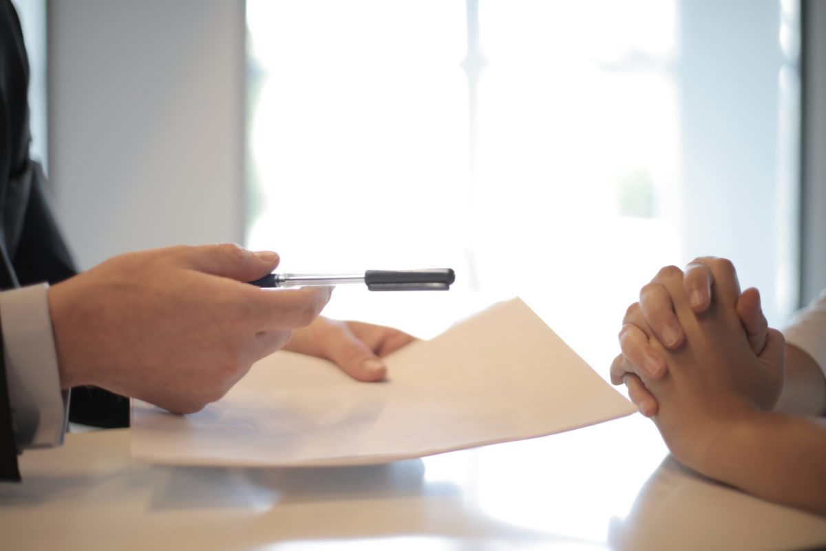 Recuperarea Debitelor in UK - Money Court Claim